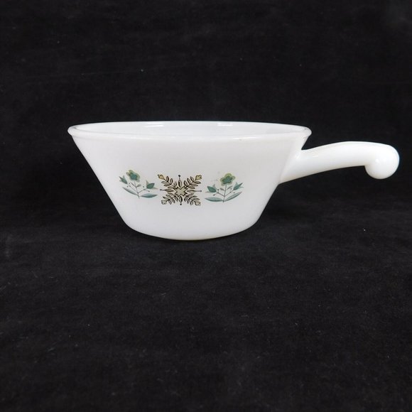 Set of 2 Anchor Hocking Fire King Meadow Green Individual Handled Casserole Dish - Picture 2 of 12